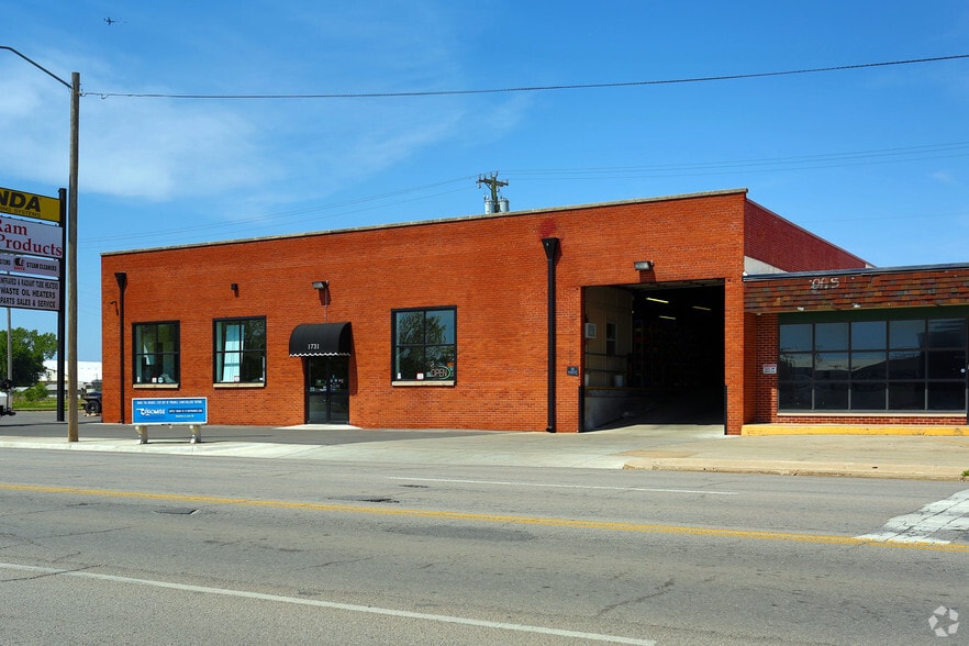 More Photos Of 1731 S Agnew Ave, Oklahoma City Warehouse For Sale