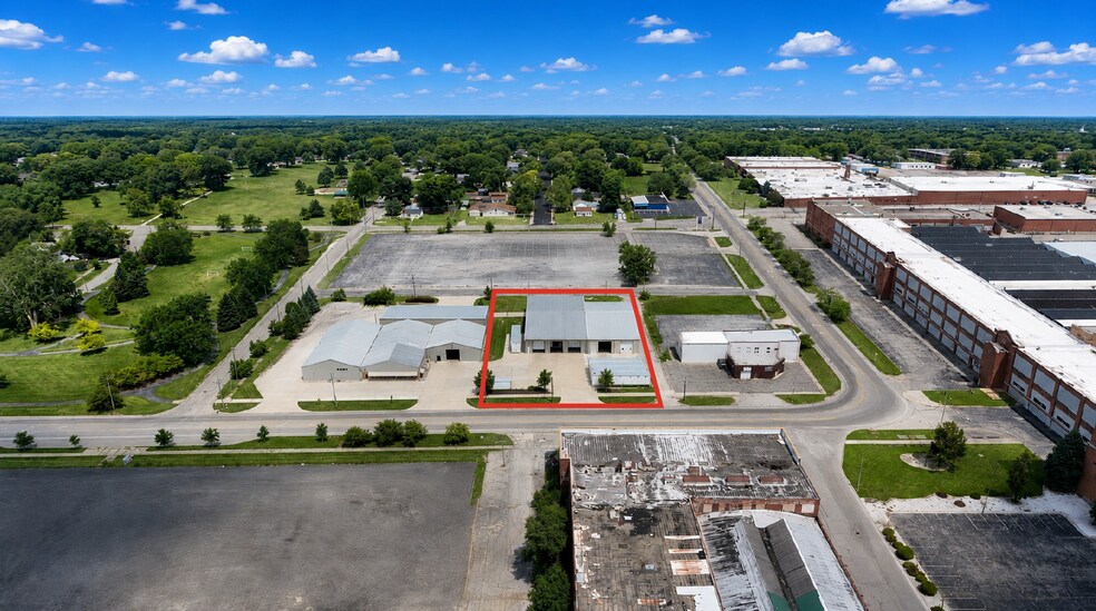 Primary Photo Of 3811 Pontiac st, Fort Wayne Warehouse For Sale