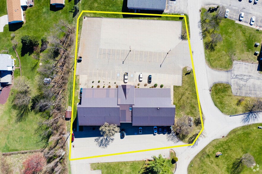 More Photos Of 20 Highland Park Dr, Uniontown Medical For Sale