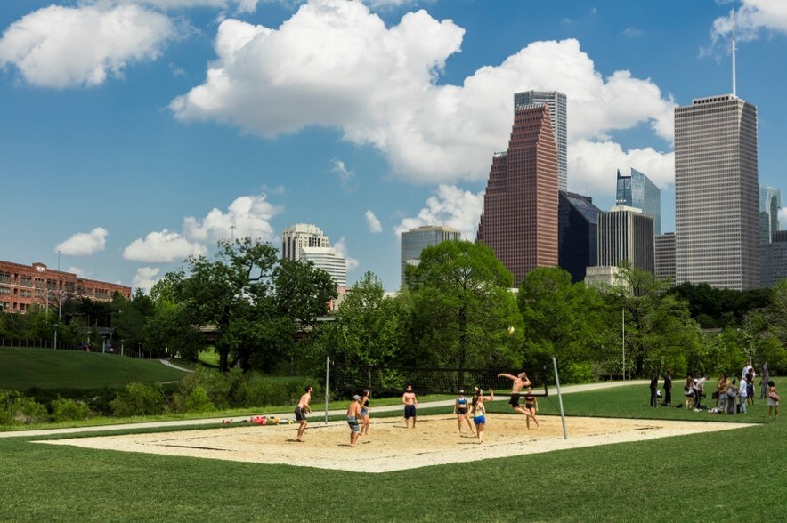 More Photos Of 700 Louisiana St, Houston Office For Lease