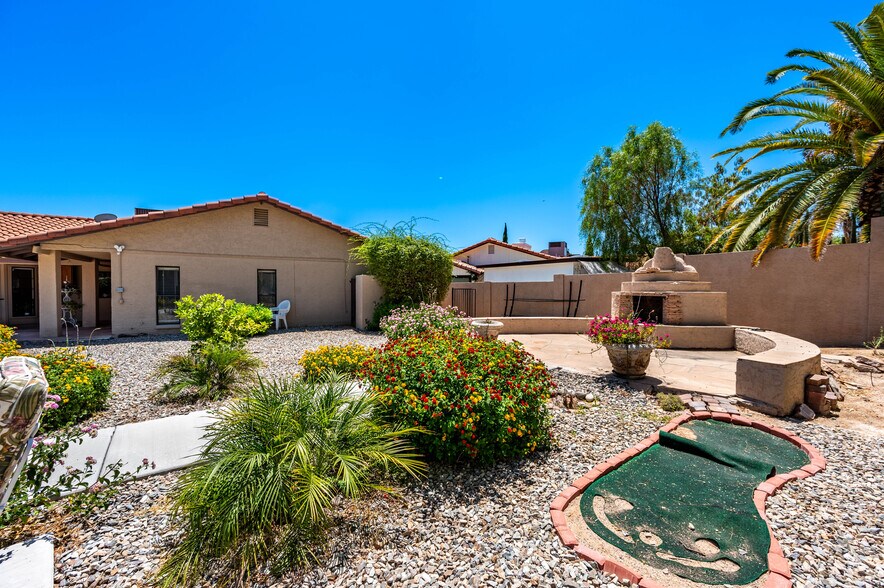 More Photos Of 12558 N 76th St, Scottsdale Assisted Living For Sale