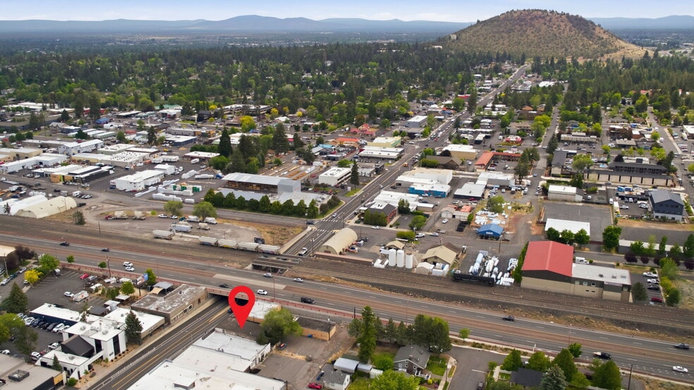 More Photos Of 23 NW Greenwood Ave, Bend Storefront For Sale