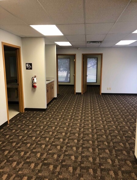 More Photos Of 5940 Wilcox Pl, Dublin Unknown For Lease