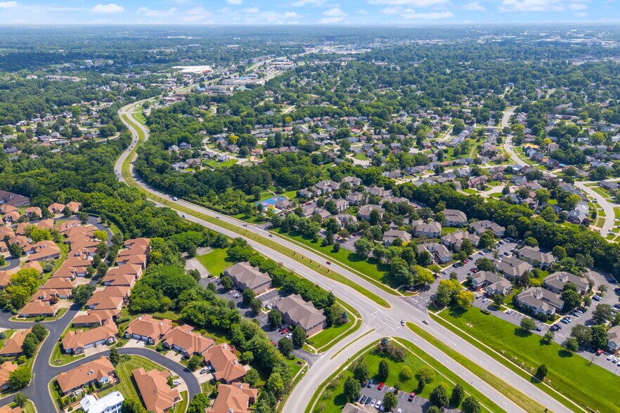 More Photos Of 3240 Office Pointe Pl, Louisville Office For Sale