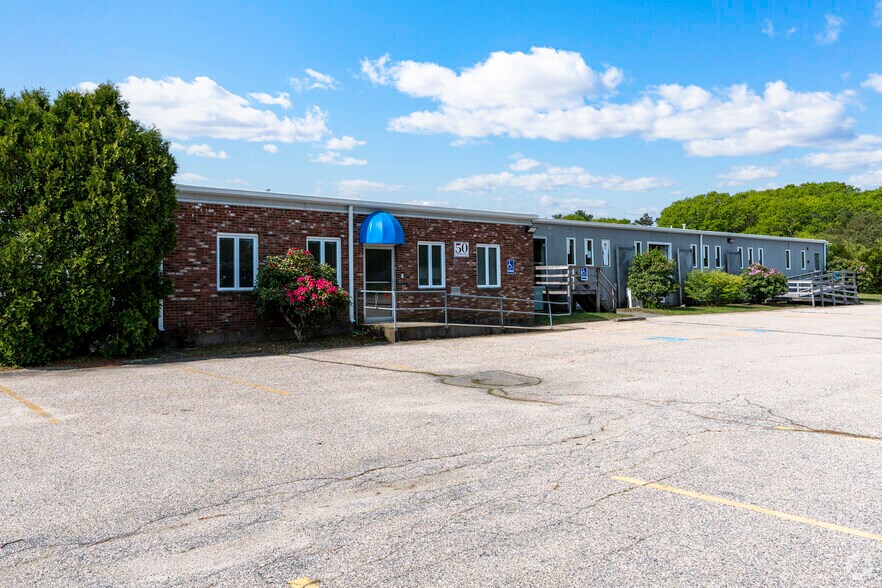 More Photos Of 53 Portside Dr, Bourne Unknown For Lease