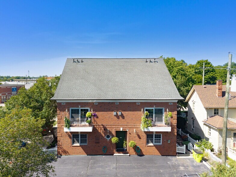 More Photos Of 206 E Liberty St, Milford Medical For Sale