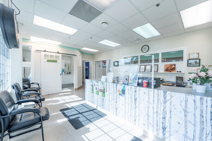 More Photos Of 3160 Parsons Rd NW, Edmonton Office Residential For Sale