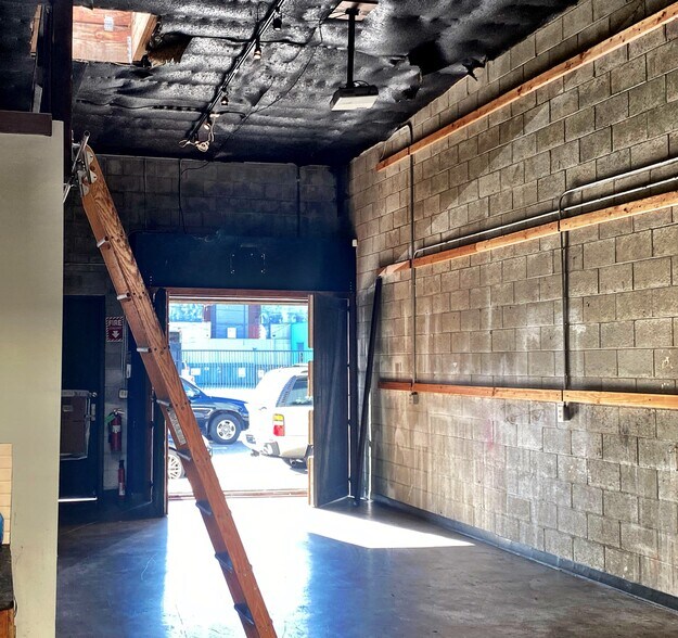 More Photos Of 8931 National Blvd, Los Angeles Manufacturing For Lease