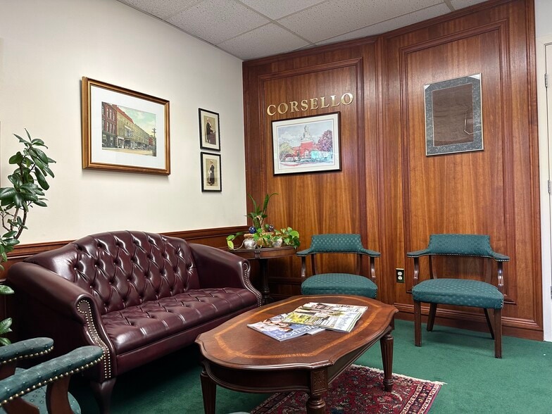 More Photos Of 8-10 Byington Pl, Norwalk Medical For Lease