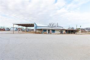 Primary Photo Of 711 S 3rd Ave, Munday Warehouse For Sale