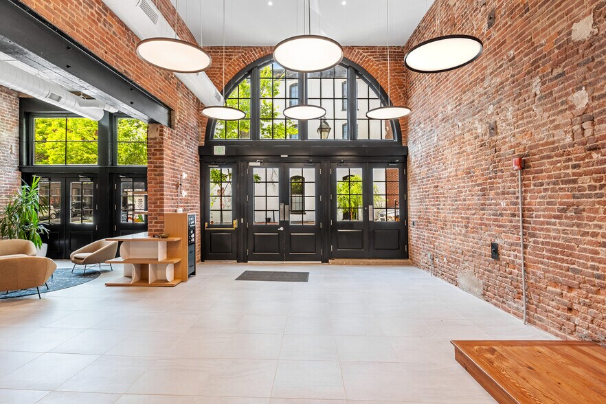 More Photos Of 23-25 S 13th St, Richmond Office For Sale