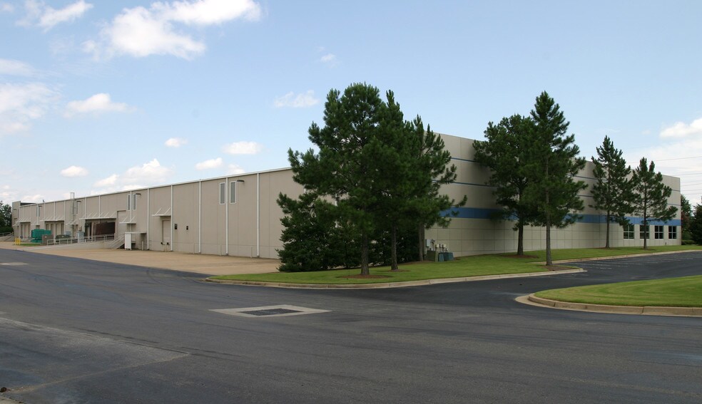 More Photos Of 4600 Shelby Dr, Memphis Distribution For Lease