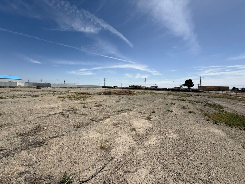 More Photos Of 45711 Division St, Lancaster Land For Sale