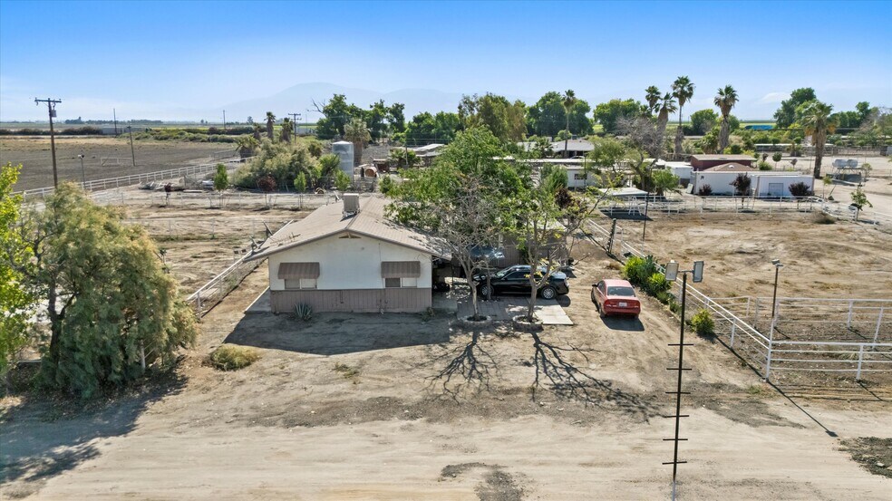 More Photos Of 8661 Herring Rd, Bakersfield Land For Sale
