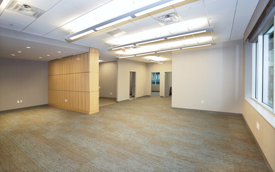 More Photos Of 3310 Dallas Pkwy, Plano Office For Lease