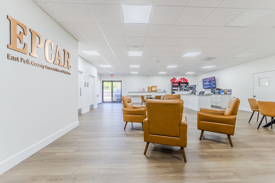 More Photos Of 1062 US Highway 92, Auburndale Warehouse For Sale