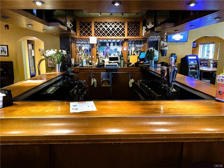 More Photos Of 1370 Burnet Ave, Syracuse Restaurant For Sale
