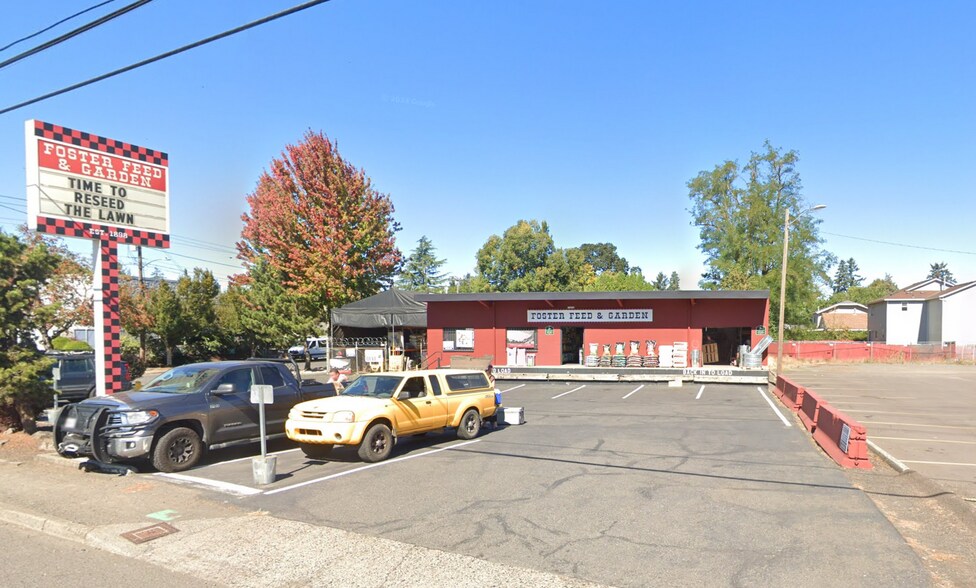 More Photos Of 10307 SE Foster Rd, Portland Freestanding For Sale