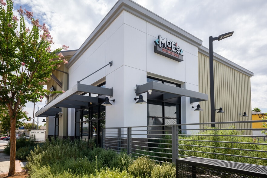 Primary Photo Of 8865-8875 Foothill Blvd, Rancho Cucamonga Unknown For Lease