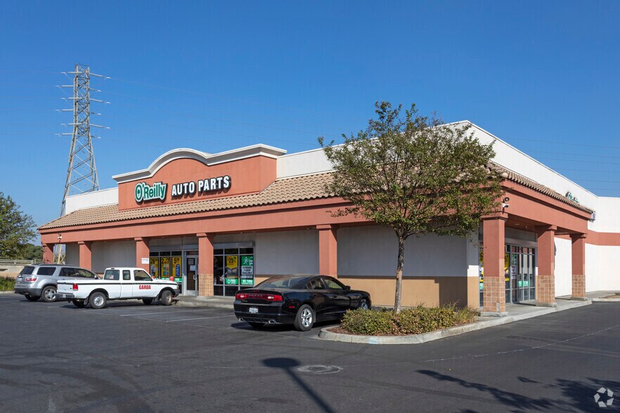 More Photos Of 4190 N West Ave, Fresno Unknown For Lease