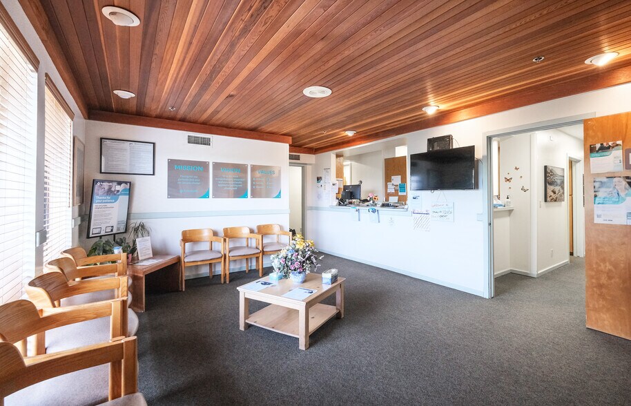 More Photos Of 122 S Patterson Ave, Santa Barbara Office For Sale