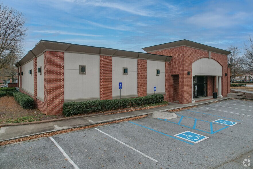 More Photos Of 1695 Mall Of Georgia Blvd, Buford Restaurant For Lease