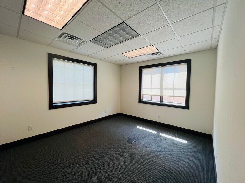 More Photos Of 5716 NW 135th St, Oklahoma City Medical For Lease