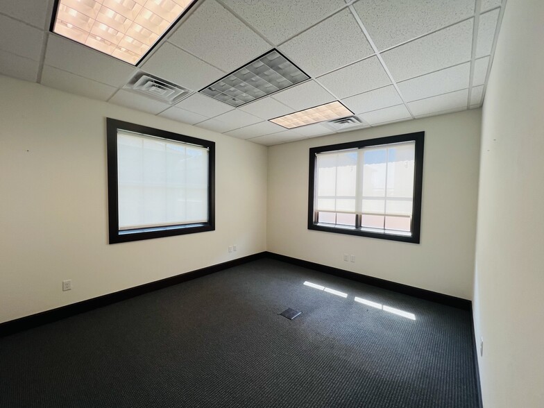 More Photos Of 5716 NW 135th St, Oklahoma City Medical For Sale