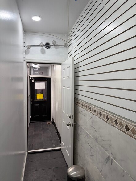 More Photos Of 3235 Belair Rd, Baltimore Storefront Retail Residential For Sale