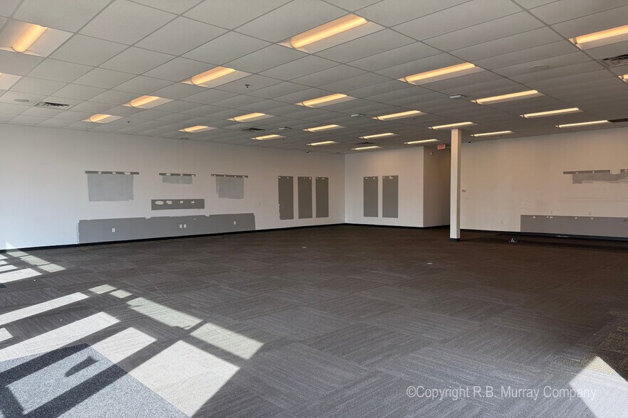 More Photos Of 4100 S Campbell Ave, Springfield Storefront For Lease