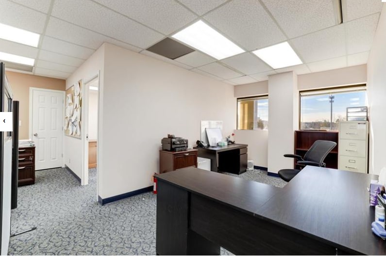 More Photos Of 171 Elden St, Herndon Medical For Lease