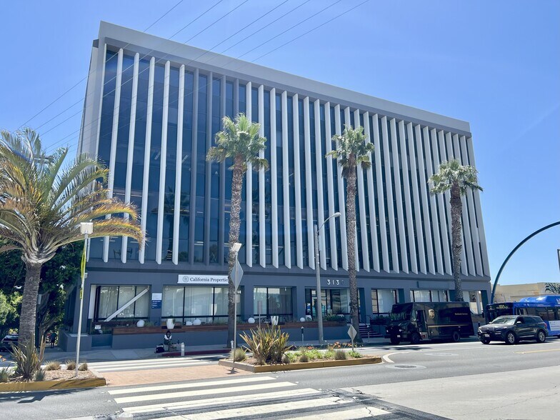More Photos Of 3130 Wilshire Blvd, Santa Monica Office For Lease