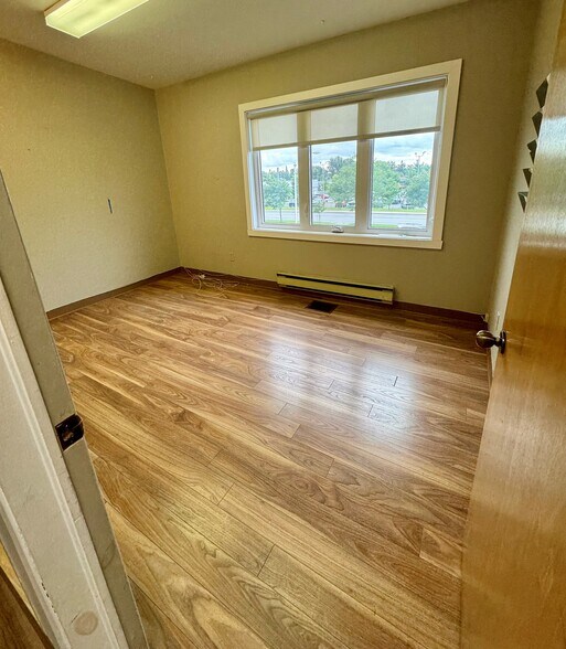 More Photos Of 5100-5110 Boul Cousineau, Longueuil Office For Lease