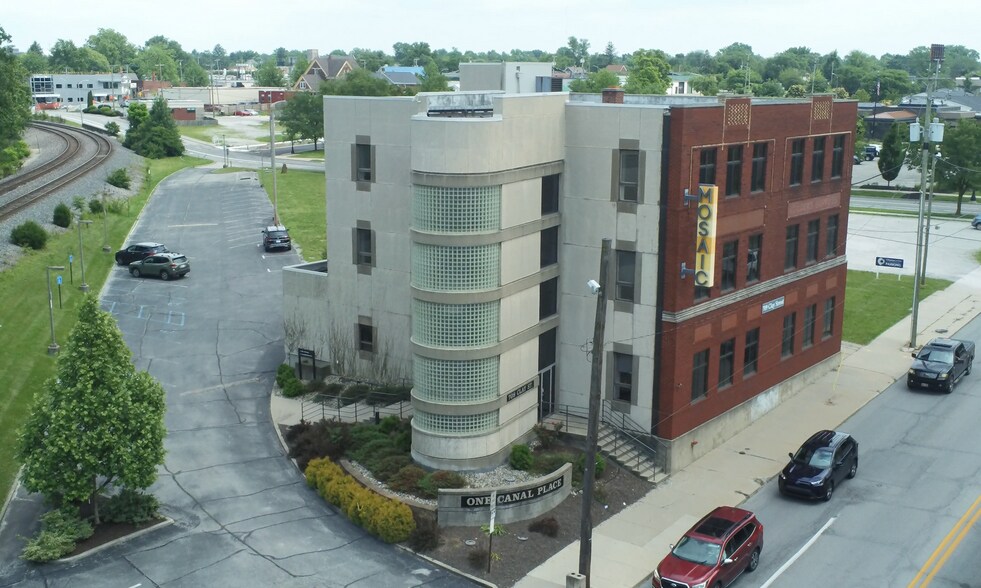 Primary Photo Of 709 Clay St, Fort Wayne Office Residential For Sale