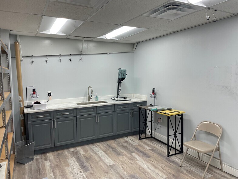 More Photos Of 1536 Sams Ave, New Orleans Flex For Lease