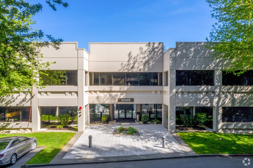 More Photos Of 3005 112th Ave NE, Bellevue Office For Lease