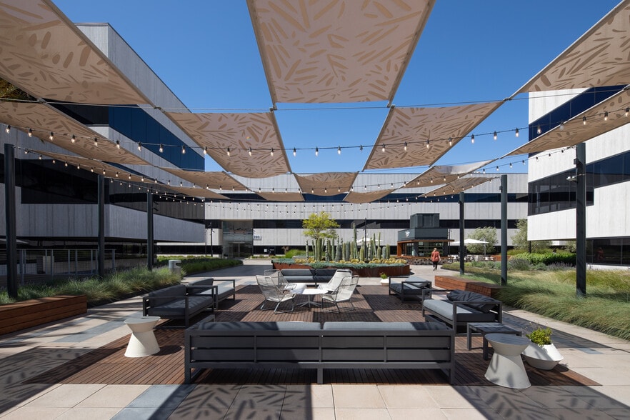 Primary Photo Of 300 N Pacific Coast Hwy, El Segundo Unknown For Lease