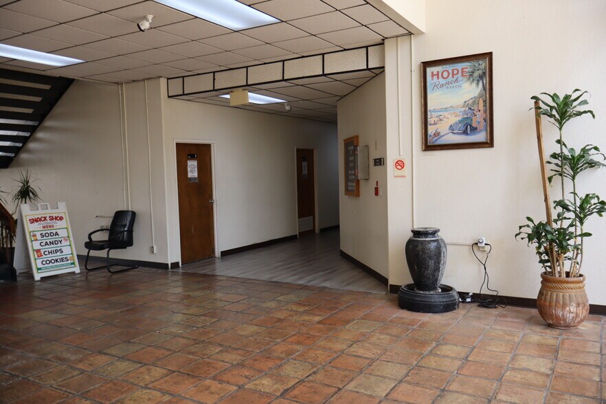 More Photos Of 460 E Carson Plaza Dr, Carson Office For Lease