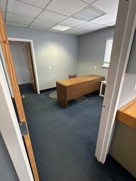 More Photos Of 5 Montague St, Yonkers Office For Lease
