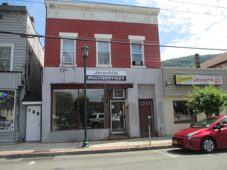 Primary Photo Of 29 New Main St, Haverstraw Storefront Retail Residential For Lease