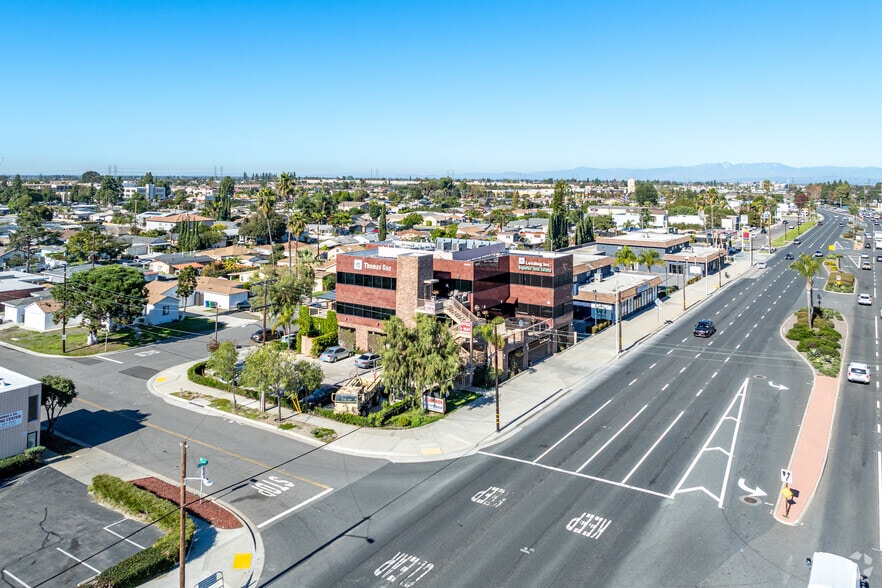 More Photos Of 13833 Beach Blvd, Westminster Medical For Sale