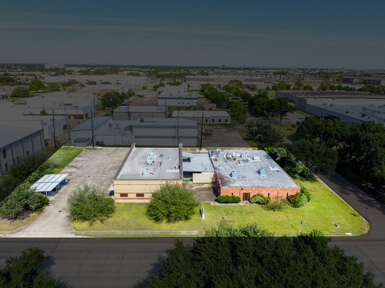 More Photos Of 12830 Century Dr, Stafford Manufacturing For Sale