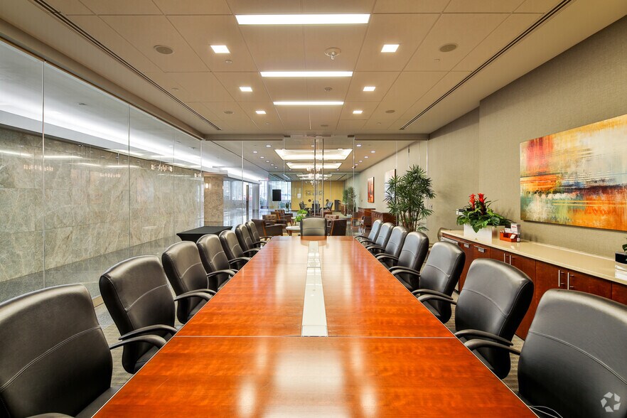 More Photos Of 20 F St NW, Washington Office For Lease