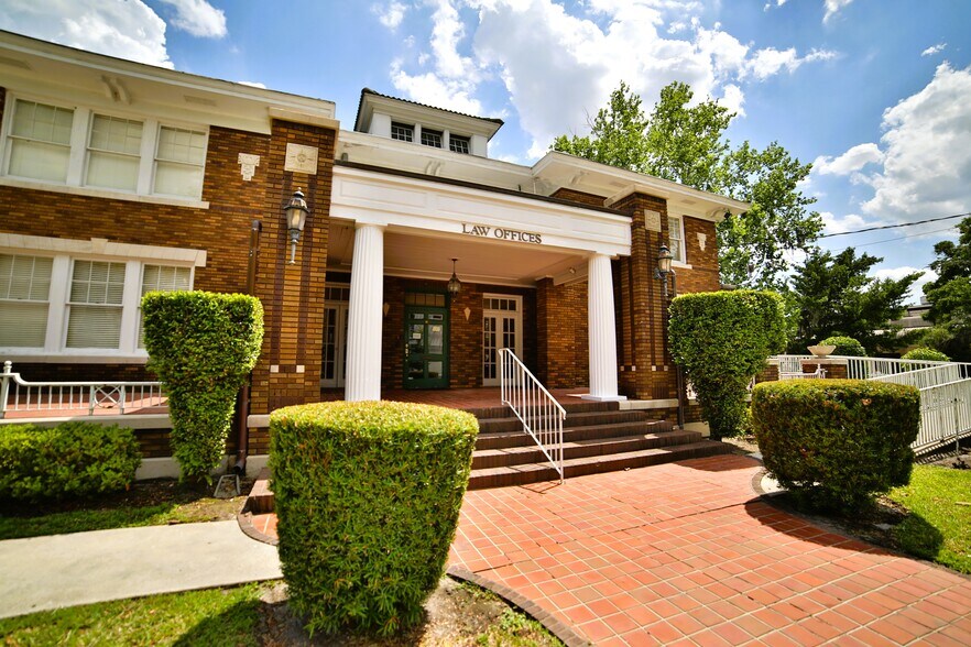 More Photos Of 108 Hillcrest St, Orlando Office For Sale