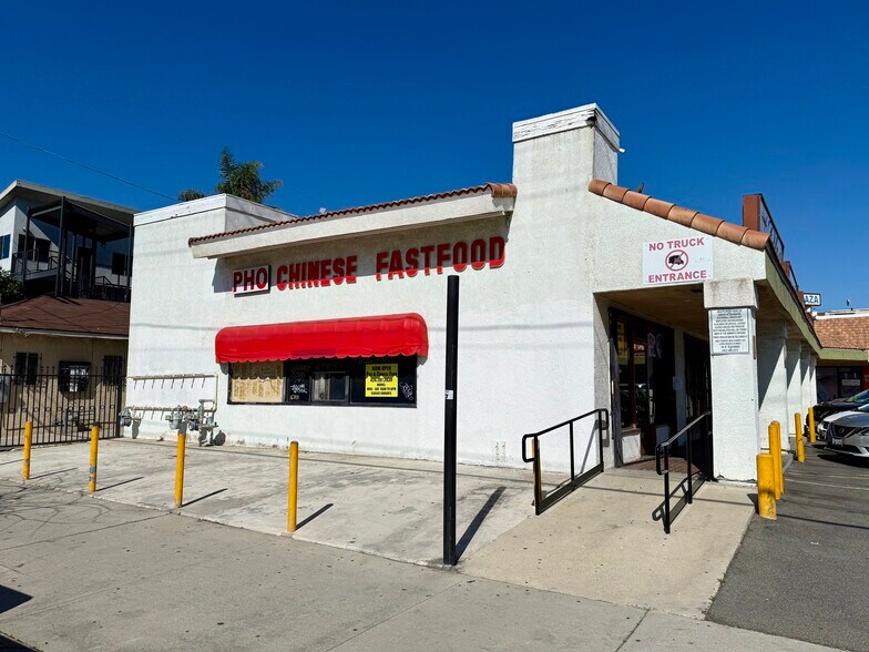 More Photos Of 445 E Anaheim St, Wilmington Unknown For Lease