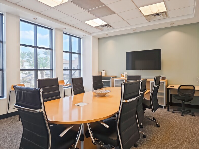 More Photos Of 495 Grand Blvd, Miramar Beach Coworking Space