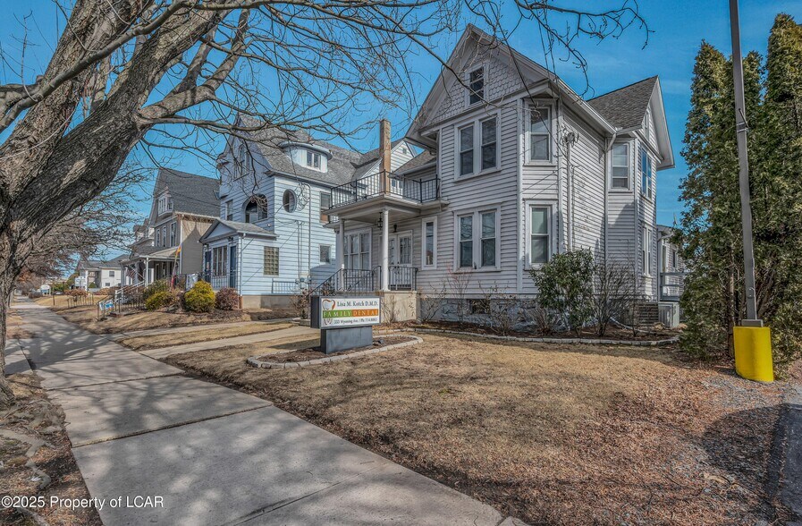 More Photos Of 333 Wyoming Ave, Kingston Medical For Sale