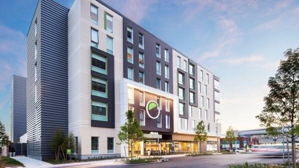 More Photos Of 391-395 D St, Boston Hotel For Lease