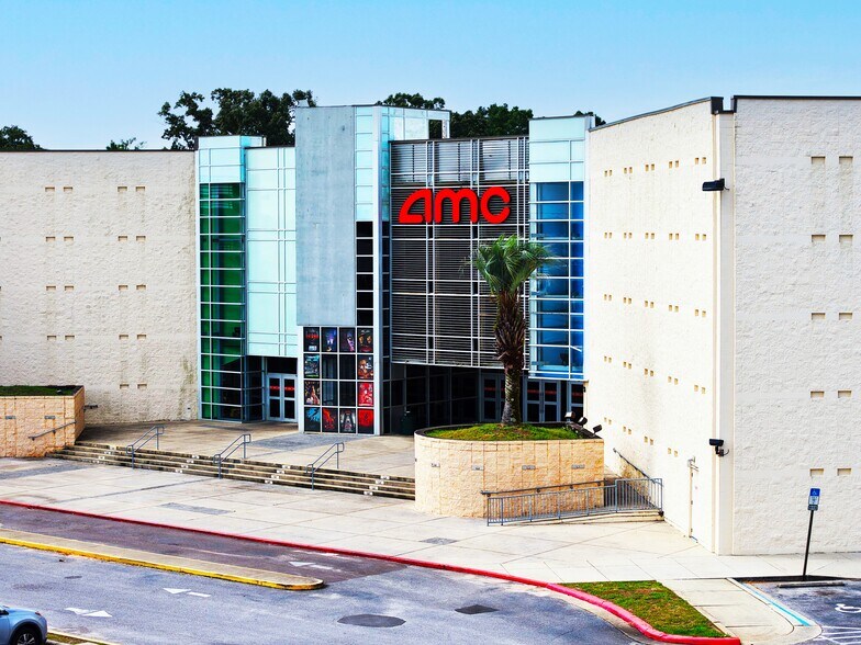 More Photos Of 6595 W St, Pensacola Movie Theatre For Sale