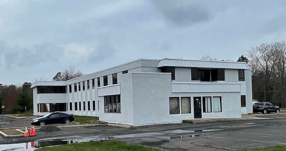 More Photos Of 1200-1290 Us Highway 9, Howell Office For Sale